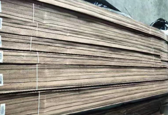 360 cm lange houten fineerplaten voor plat gesneden fineer met een lengte van 50 cm-200 cm