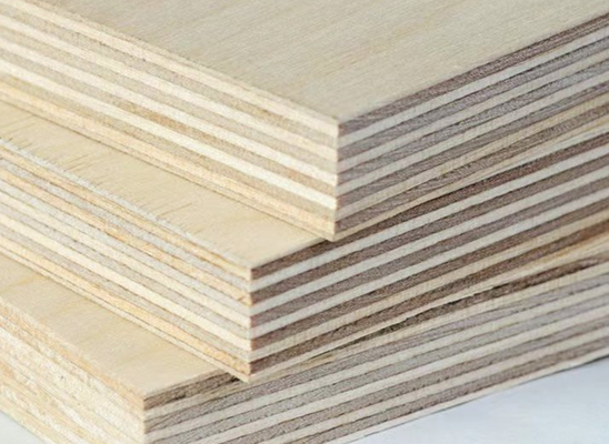 Goed platte hout van goede interne kwaliteit